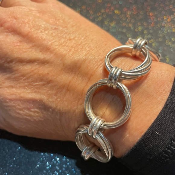 Fabulous Silpada Sterling Silver Design Bracelet - Picture 2 of 4